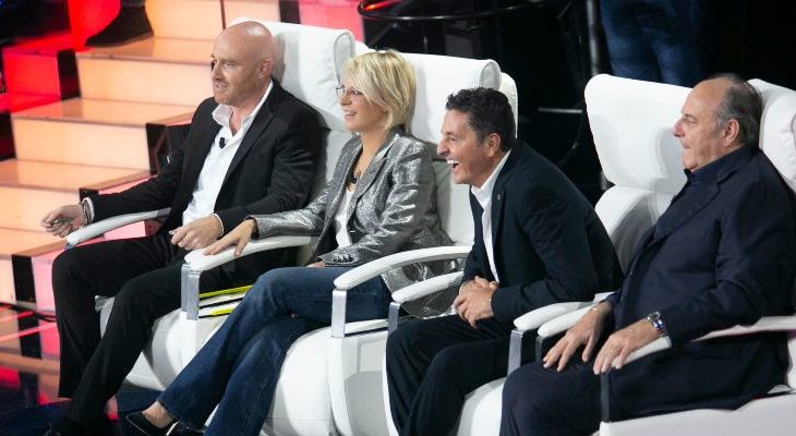 Ascolti tv, dati Auditel mercoledì 22 aprile: la prima serata va alla replica di Tu si que vales