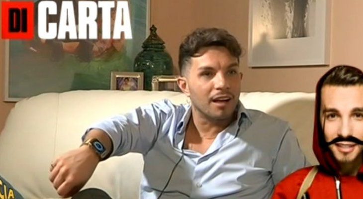 Marco Carta, il fuorionda durante Live non è la d’Urso: ‘Mi dà il doppio’