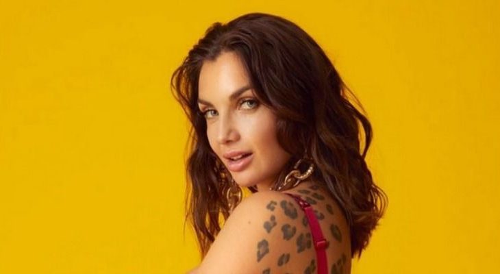 Elettra Lamborghini, incidente sul palco: ‘Musica e letteralmente il resto scompare’