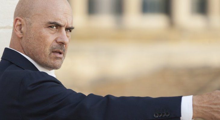 Ascolti tv, dati Auditel lunedì 14 settembre: Montalbano in replica supera la prima del GFVip