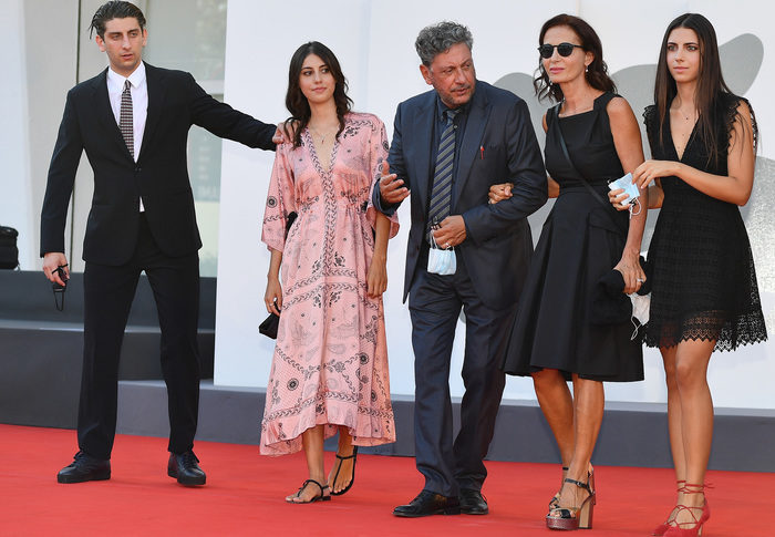 Venezia: il red carpet è dei Castellittos