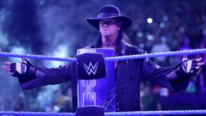 Undertaker, la leggenda della WWE festeggia i 30 anni di carriera