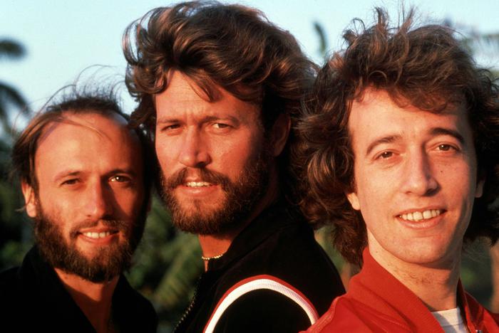 Bee Gees il ritorno è un film sui fratelli della disco pop